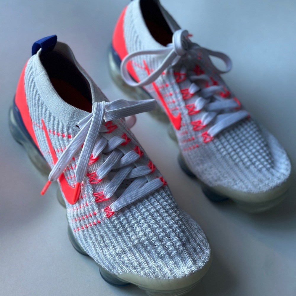 Size US 6 Nike